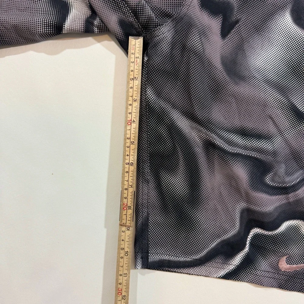Nike Board Shorts Men Small Gray Abstract Marble Print Good Swim Trunks